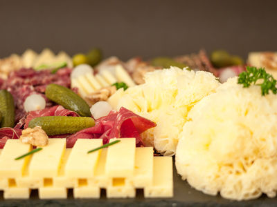 mini-marche-delemont-plateau-aperitif-01.jpg